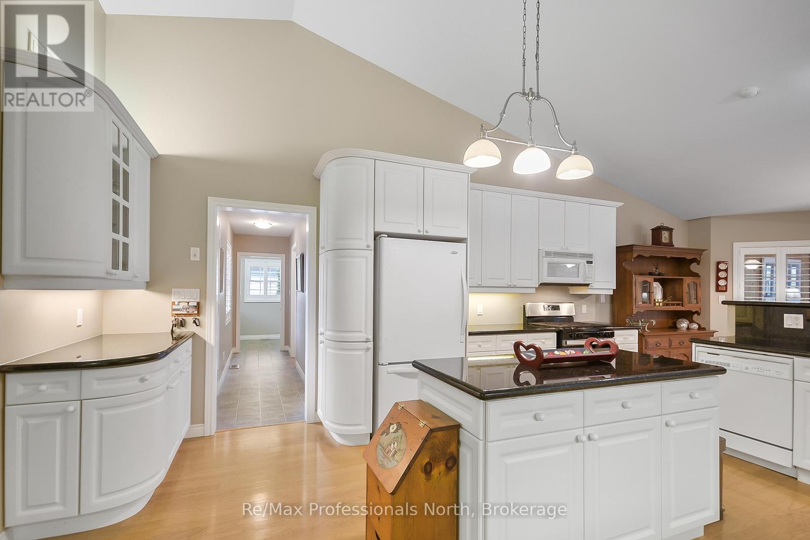 160 Tiffany Trail, Gravenhurst, Ontario  P1P 1A6 - Photo 7 - X13116302