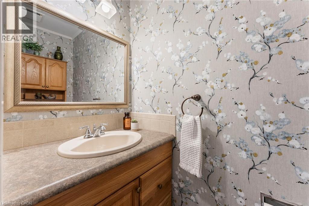 2251 Kirkburn Drive, Burlington, Ontario  L7P 4E8 - Photo 16 - 40829303