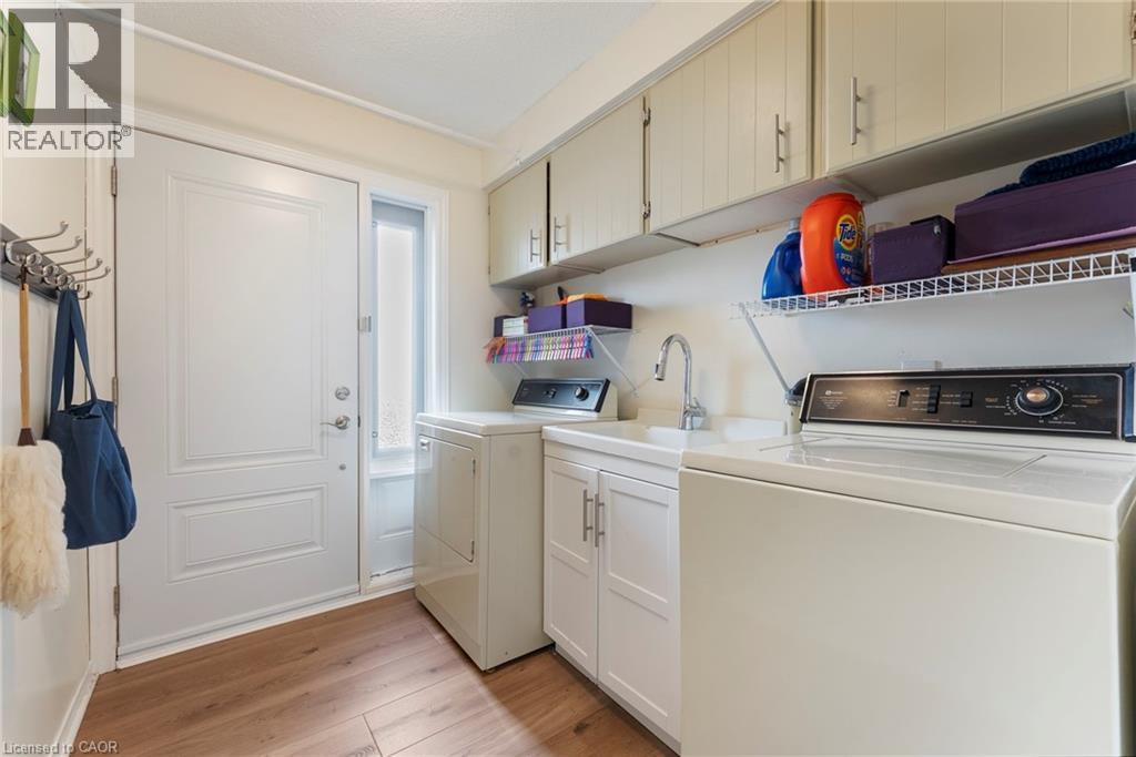 2251 Kirkburn Drive, Burlington, Ontario  L7P 4E8 - Photo 17 - 40829303