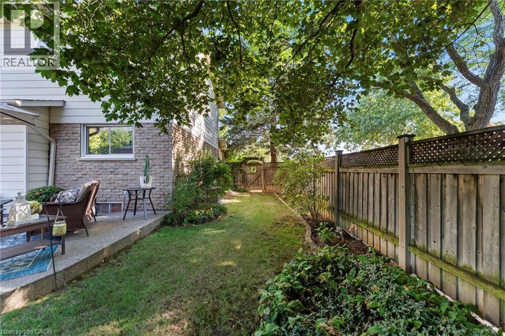 2251 Kirkburn Drive, Burlington, Ontario  L7P 4E8 - Photo 39 - 40829303