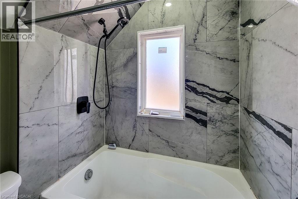 334 Gage Avenue N, Hamilton, Ontario  L8L 7A7 - Photo 14 - 40829284