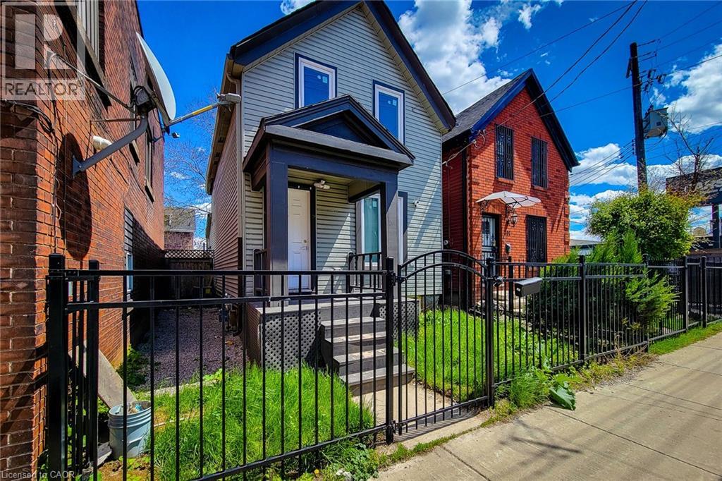 334 Gage Avenue N, Hamilton, Ontario  L8L 7A7 - Photo 3 - 40829284