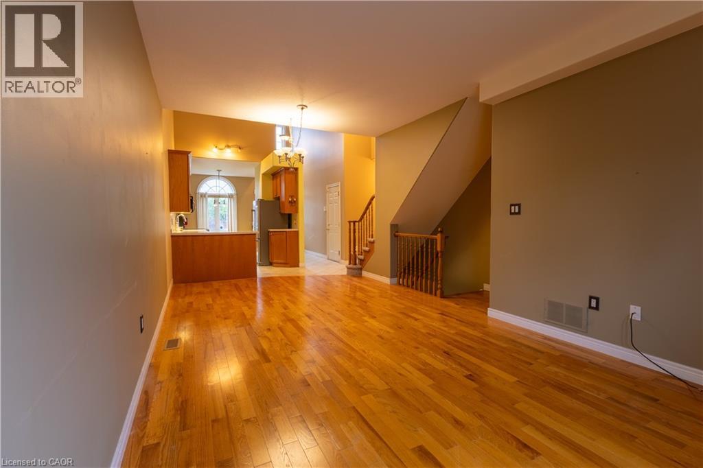 4066 Medland Drive, Burlington, Ontario  L7M 4Z6 - Photo 11 - 40828613