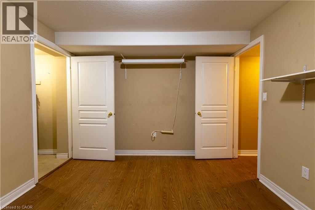 4066 Medland Drive, Burlington, Ontario  L7M 4Z6 - Photo 32 - 40828613