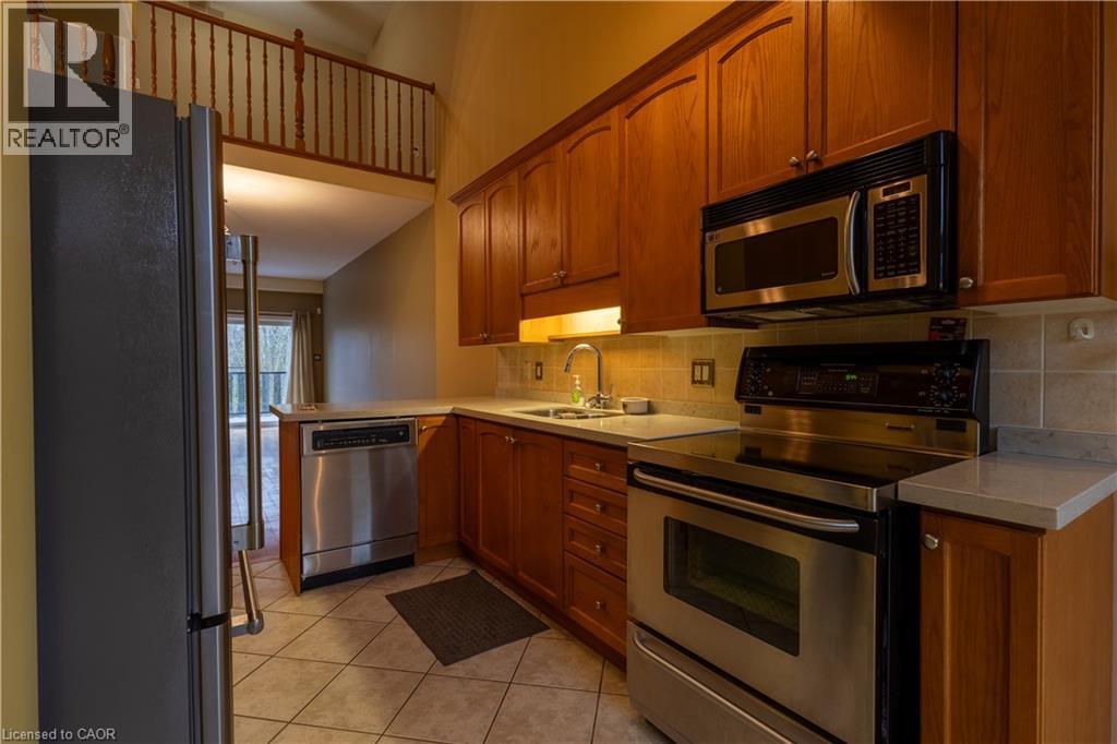 4066 Medland Drive, Burlington, Ontario  L7M 4Z6 - Photo 7 - 40828613
