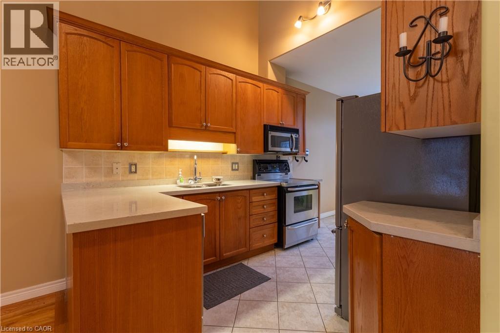 4066 Medland Drive, Burlington, Ontario  L7M 4Z6 - Photo 8 - 40828613