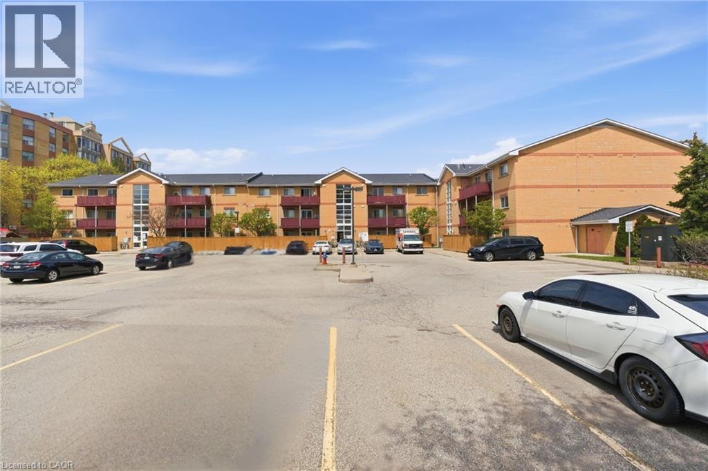211 Forum Drive Unit# 302c, Mississauga, Ontario  L4Z 4C1 - Photo 2 - 40828521
