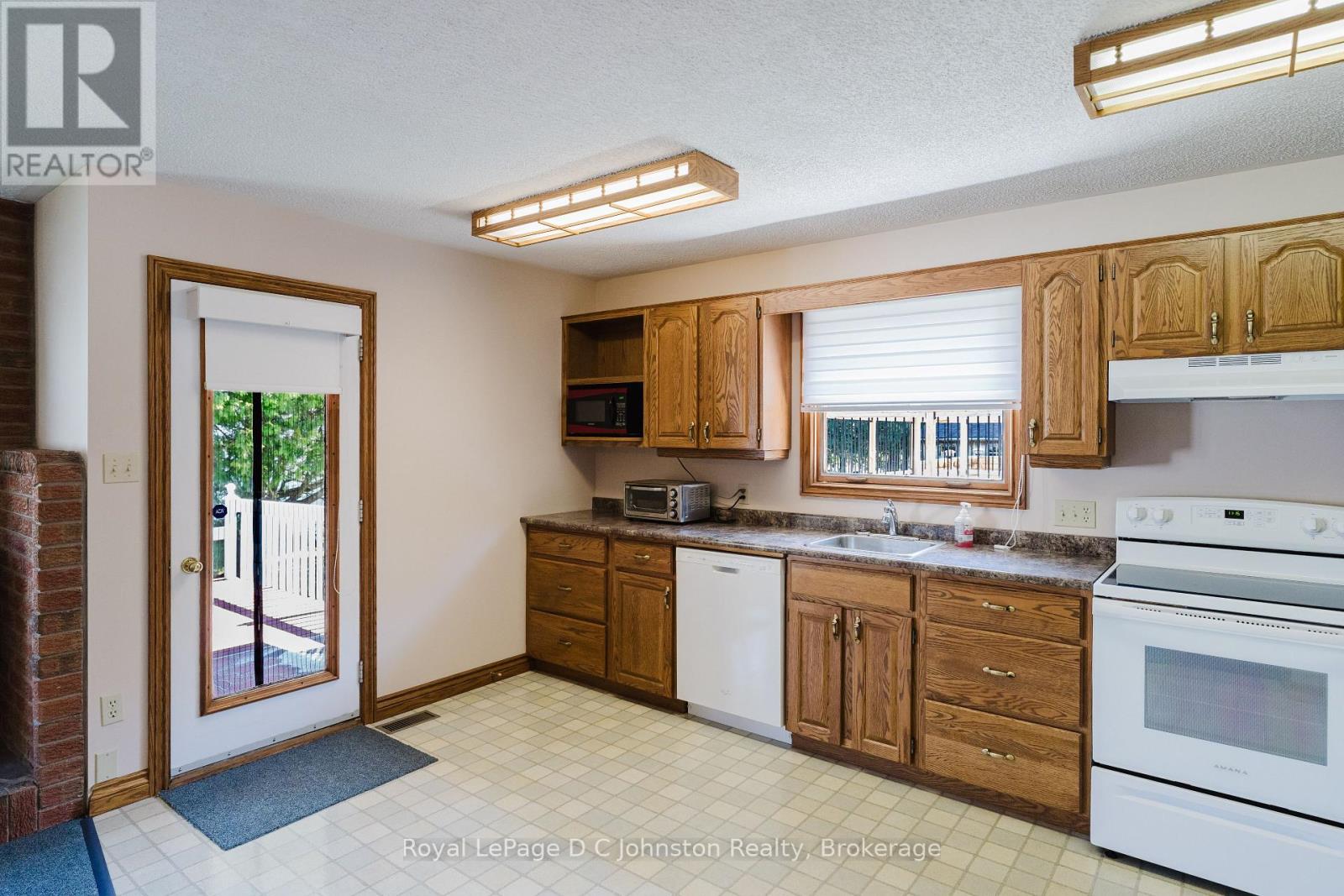 278 Adelaide Street, Saugeen Shores, Ontario  N0H 2L0 - Photo 16 - X13116800
