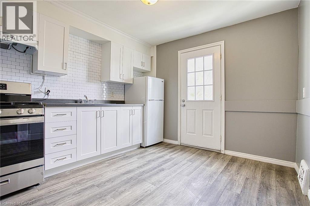134 Rosslyn Avenue N, Hamilton, Ontario  L8L 7P6 - Photo 12 - 40829238