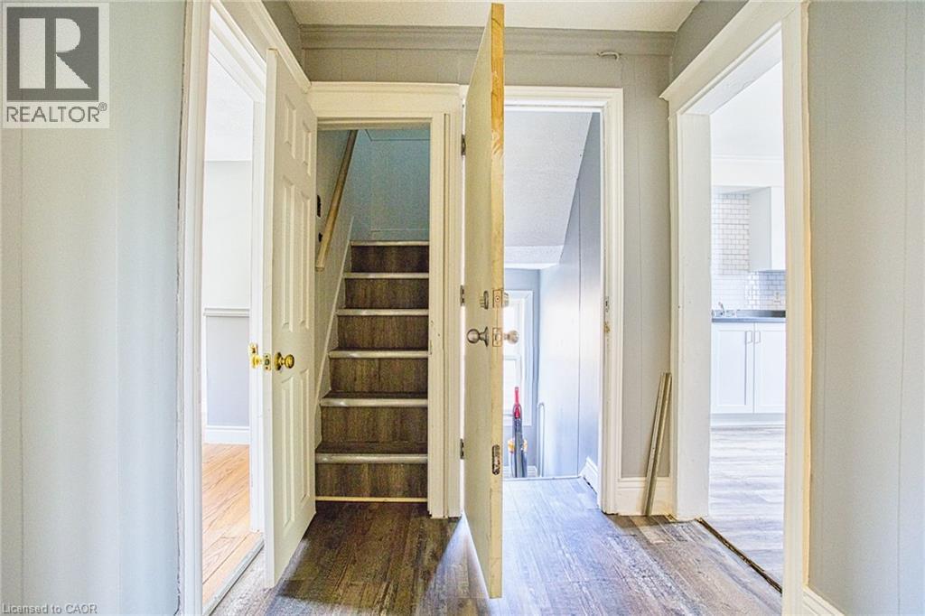 134 Rosslyn Avenue N, Hamilton, Ontario  L8L 7P6 - Photo 19 - 40829238