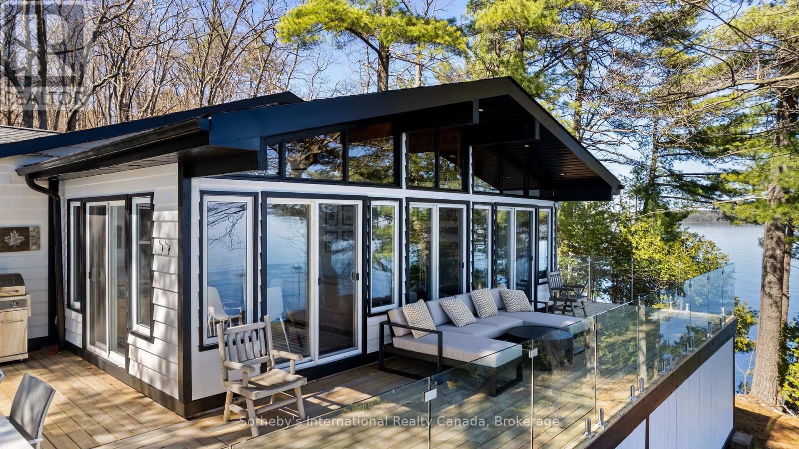 29 Beachgrove Island 33lm, Gravenhurst, Ontario  P1P 1R2 - Photo 6 - X13117108
