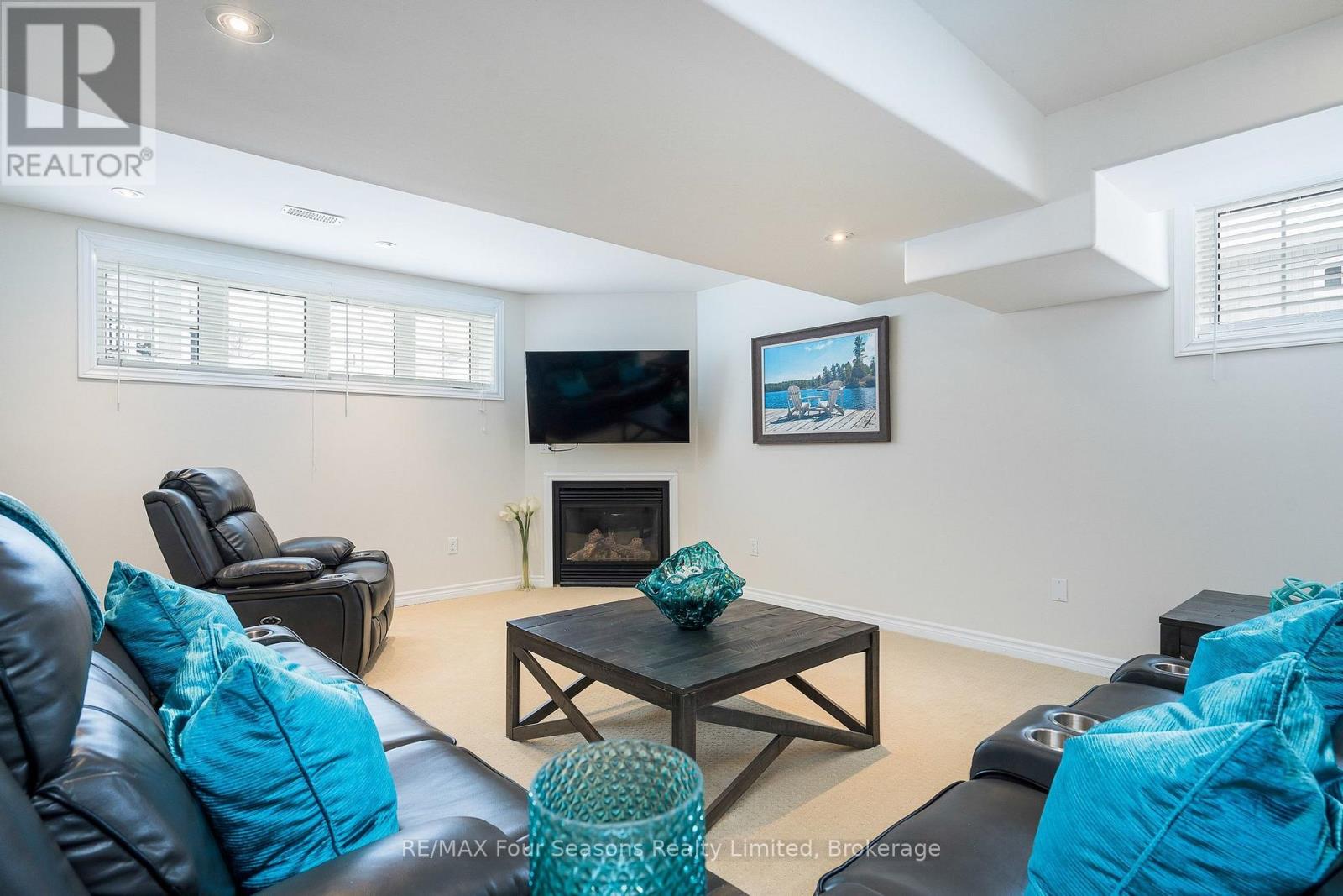 64 Waterview Road, Wasaga Beach, Ontario  L9Z 0E9 - Photo 23 - S13117286