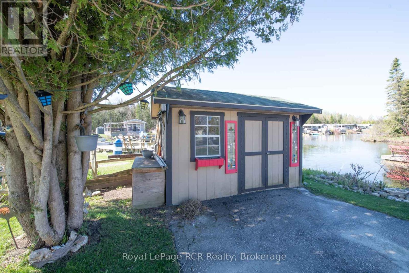 61 Lakeside Street, Wellington North, Ontario  N0G 2L0 - Photo 13 - X13117646