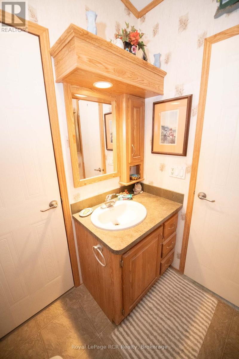 61 Lakeside Street, Wellington North, Ontario  N0G 2L0 - Photo 26 - X13117646