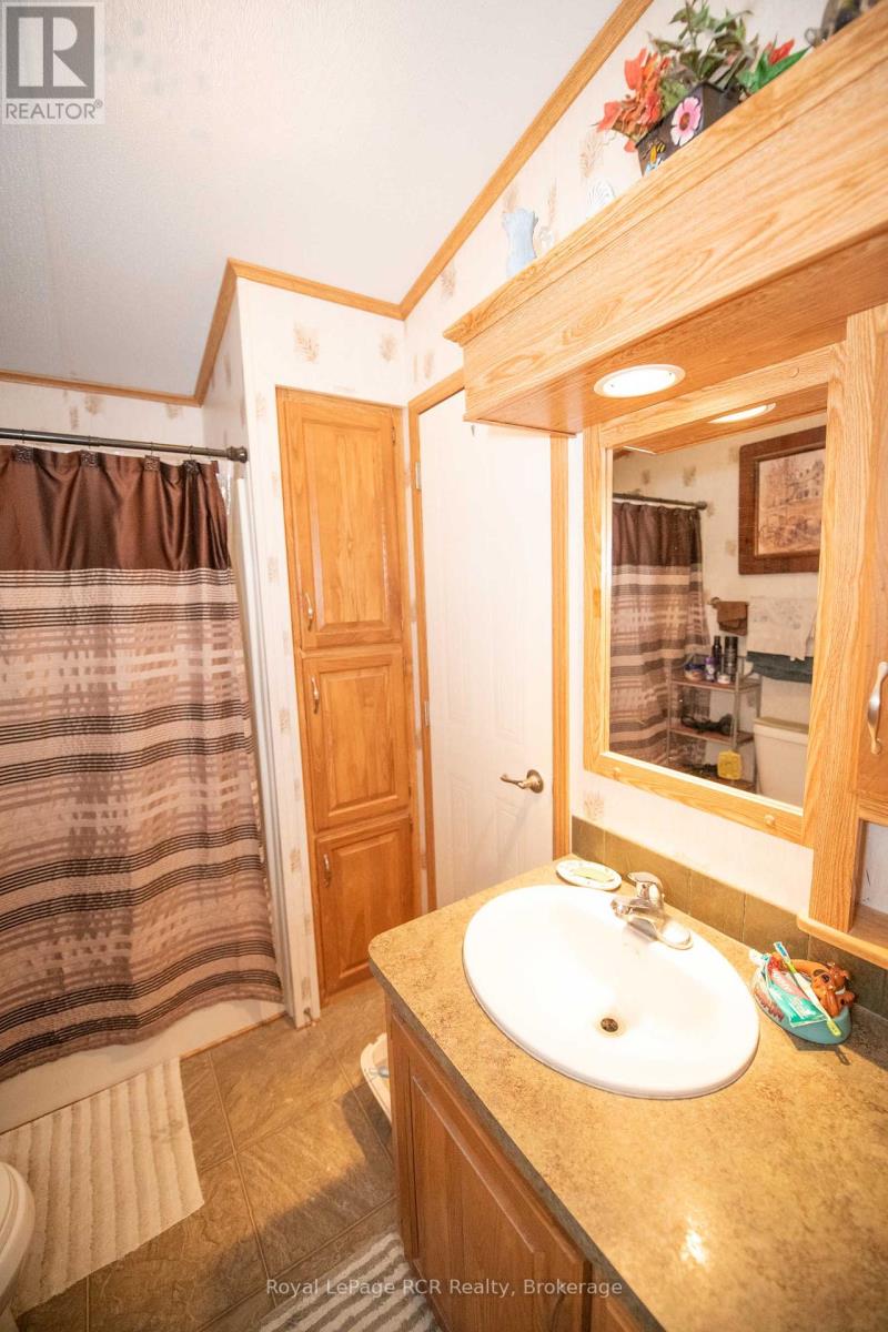 61 Lakeside Street, Wellington North, Ontario  N0G 2L0 - Photo 27 - X13117646