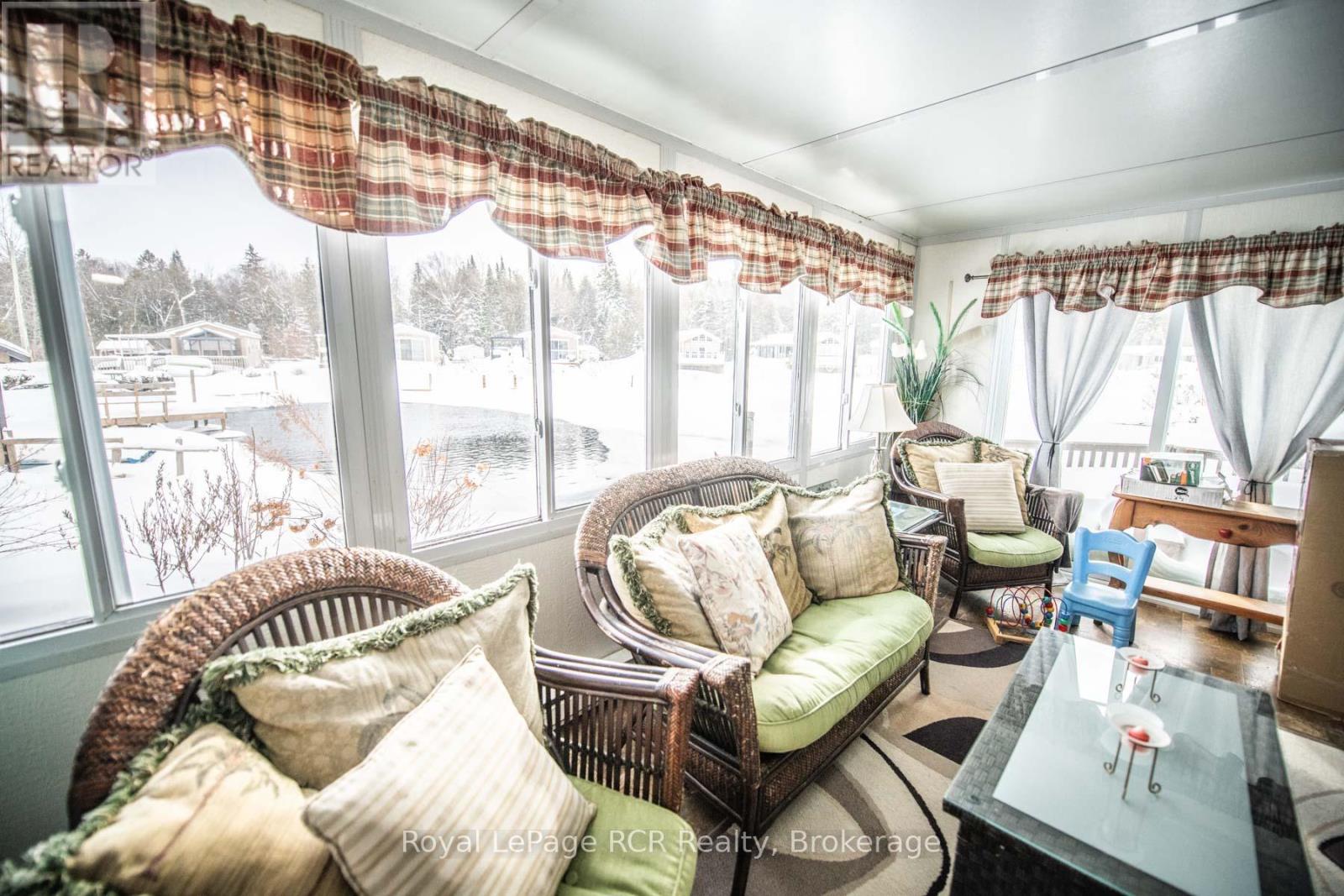 61 Lakeside Street, Wellington North, Ontario  N0G 2L0 - Photo 30 - X13117646
