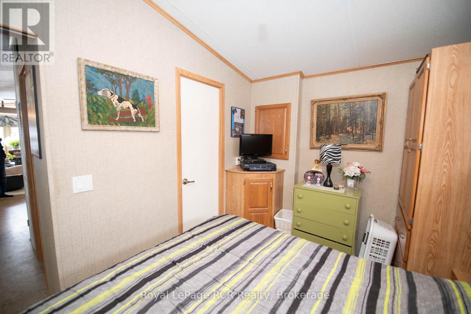 61 Lakeside Street, Wellington North, Ontario  N0G 2L0 - Photo 33 - X13117646