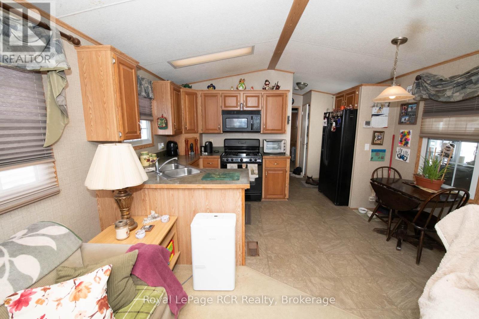 61 Lakeside Street, Wellington North, Ontario  N0G 2L0 - Photo 40 - X13117646
