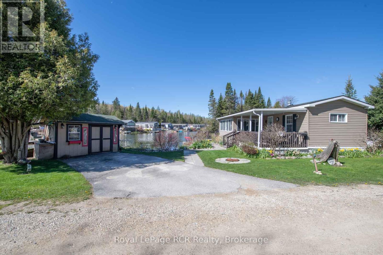 61 Lakeside Street, Wellington North, Ontario  N0G 2L0 - Photo 7 - X13117646