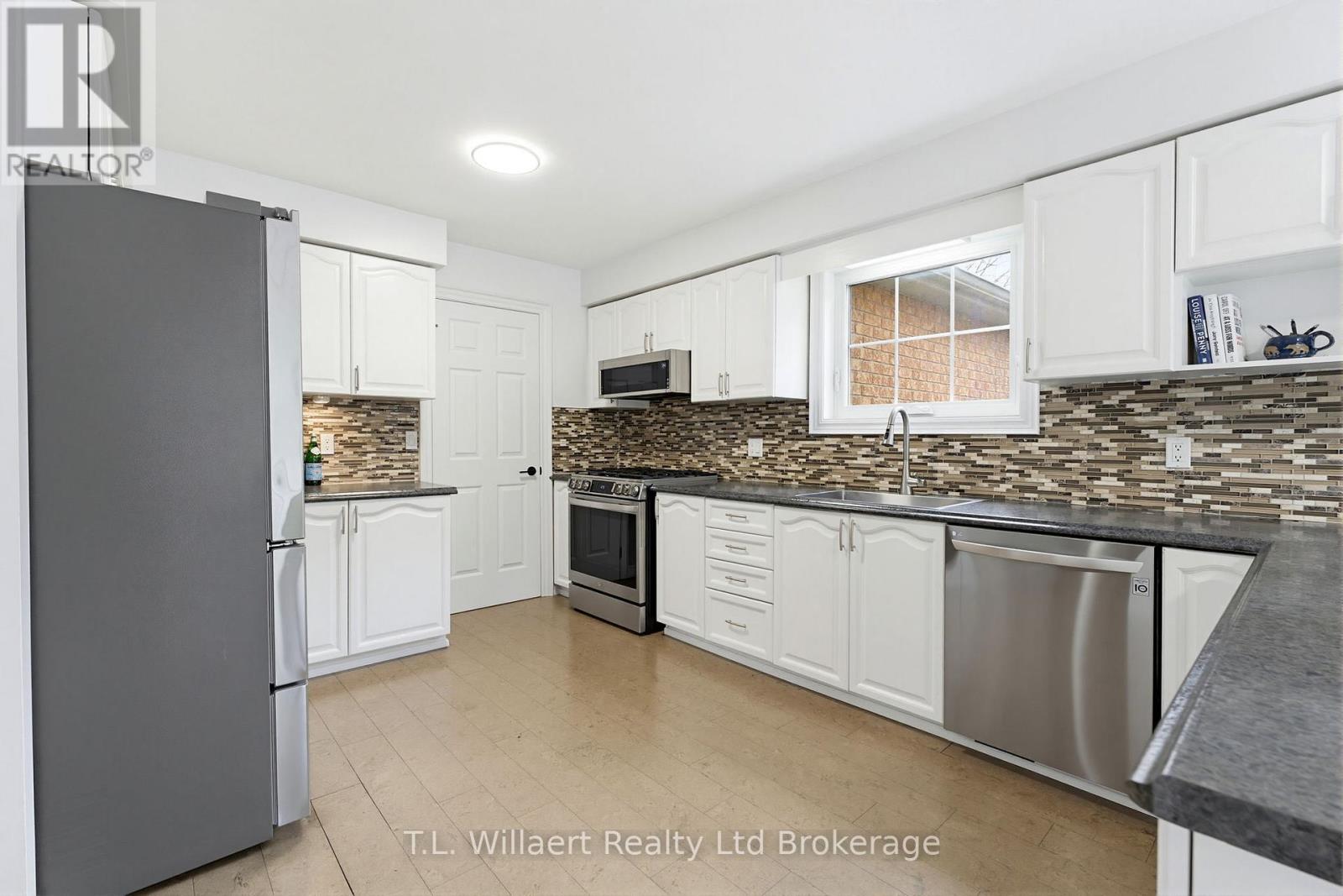 10 Woodside Drive, Tillsonburg, Ontario  N4G 5P9 - Photo 19 - X13118278