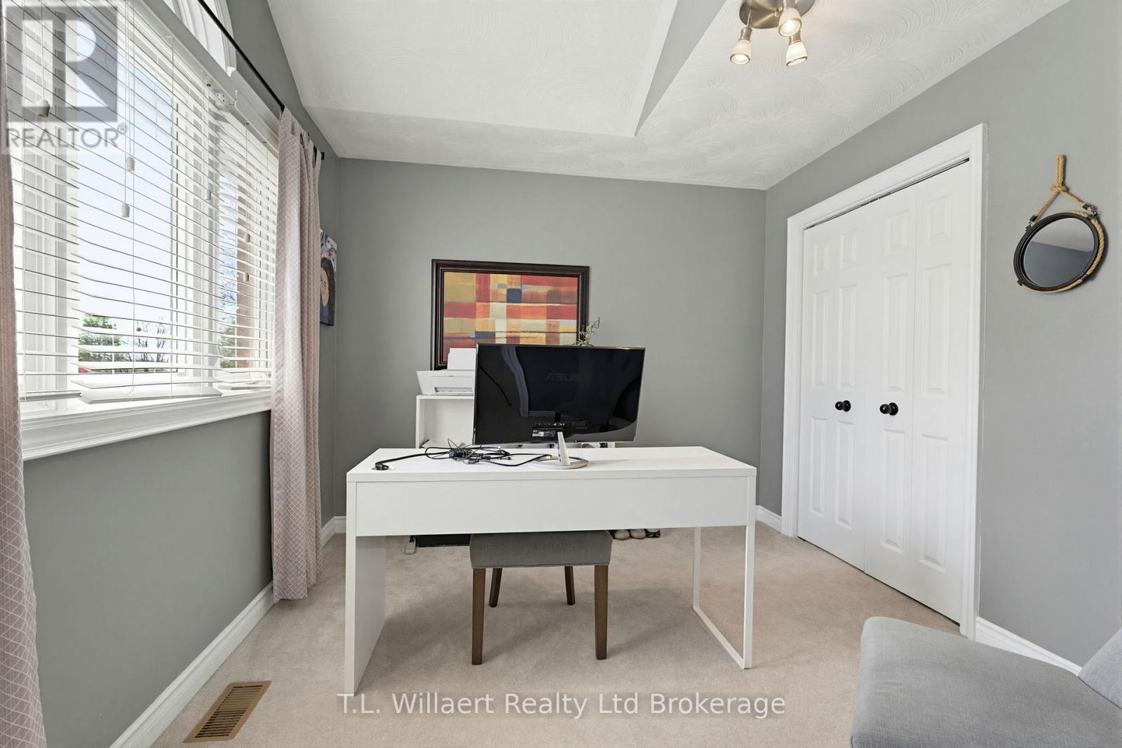 10 Woodside Drive, Tillsonburg, Ontario  N4G 5P9 - Photo 30 - X13118278
