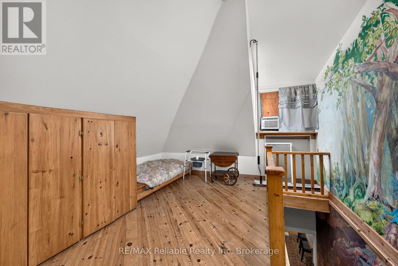 32 Rattenbury Street W, Central Huron, Ontario  N0M 1L0 - Photo 26 - X13118226