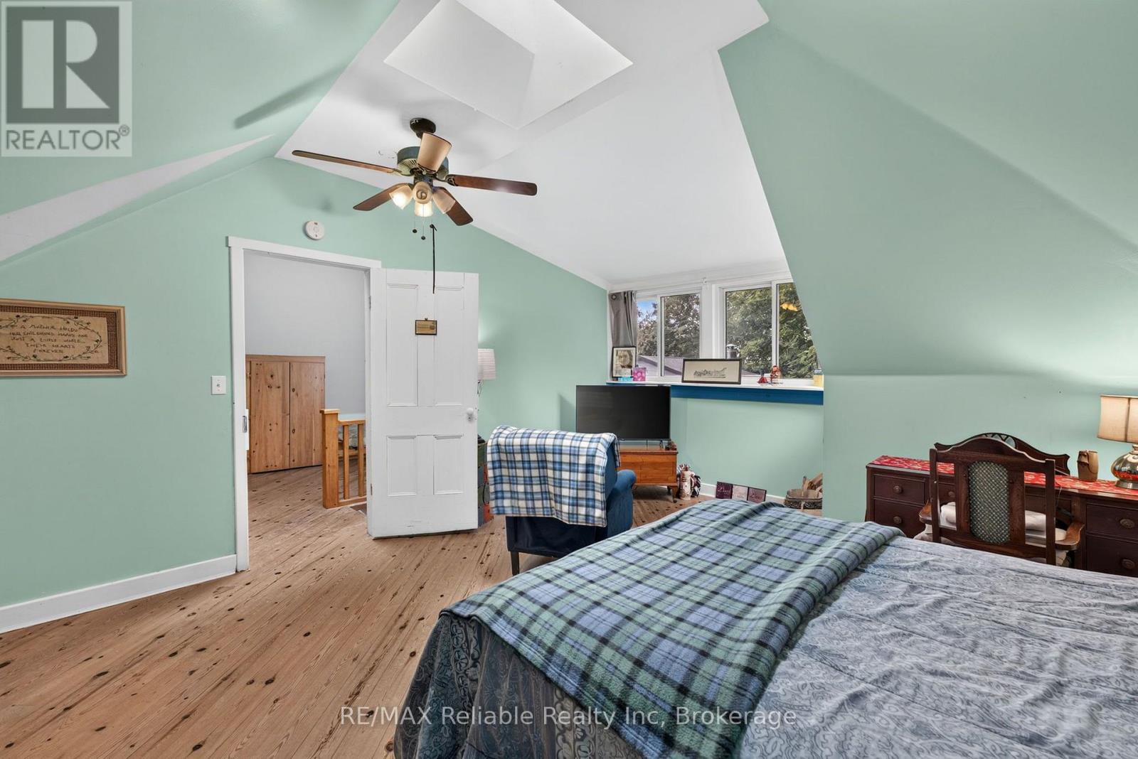 32 Rattenbury Street W, Central Huron, Ontario  N0M 1L0 - Photo 37 - X13118226