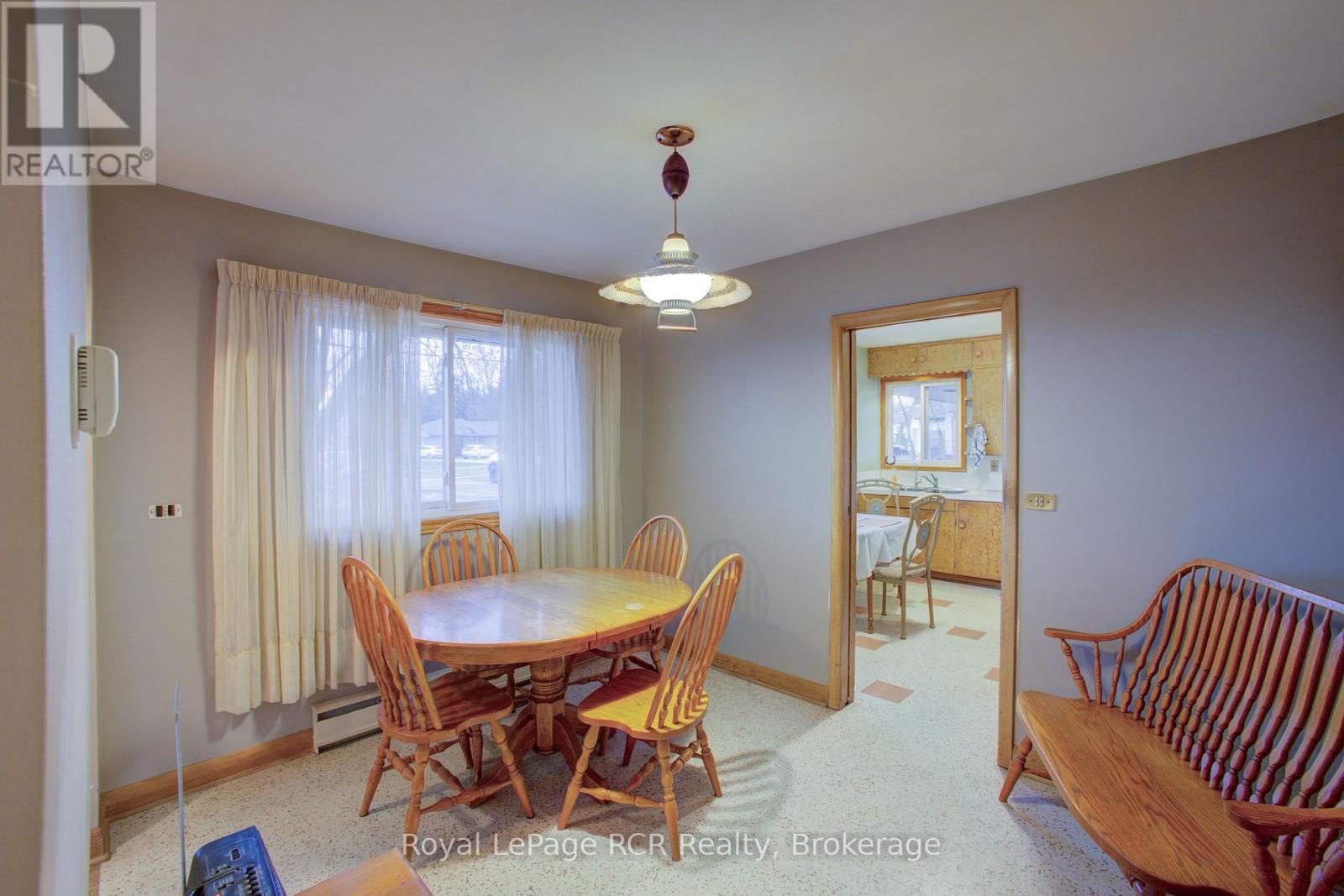 441 Smith Street, Wellington North, Ontario  N0G 1A0 - Photo 14 - X13118580