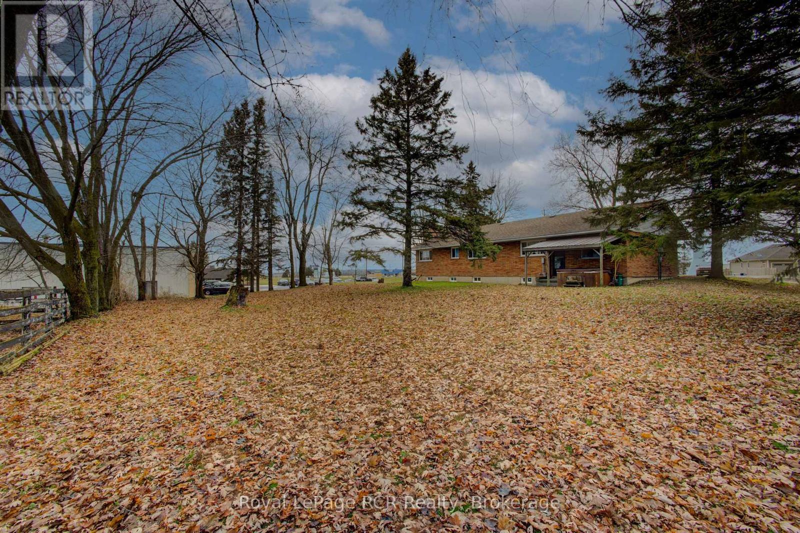 441 Smith Street, Wellington North, Ontario  N0G 1A0 - Photo 3 - X13118580