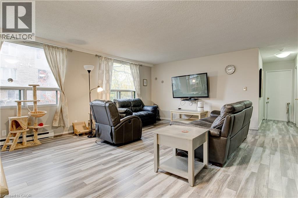 18 Holborn Court Unit# 104, Kitchener, Ontario  N2A 4A1 - Photo 8 - 40828984