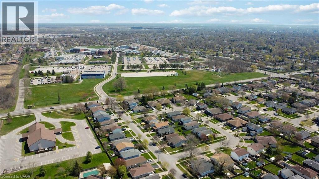 41 Eastwood Drive, Welland, Ontario  L3C 6W1 - Photo 3 - 40829752