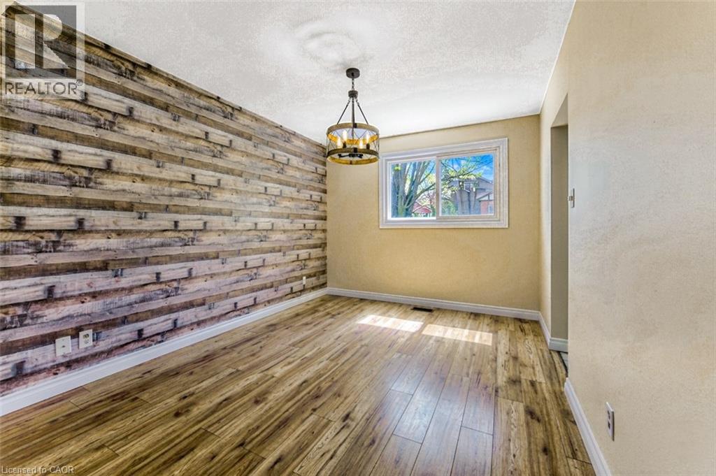 37 Gottscheer Court, Kitchener, Ontario  N2M 3L3 - Photo 11 - 40828878