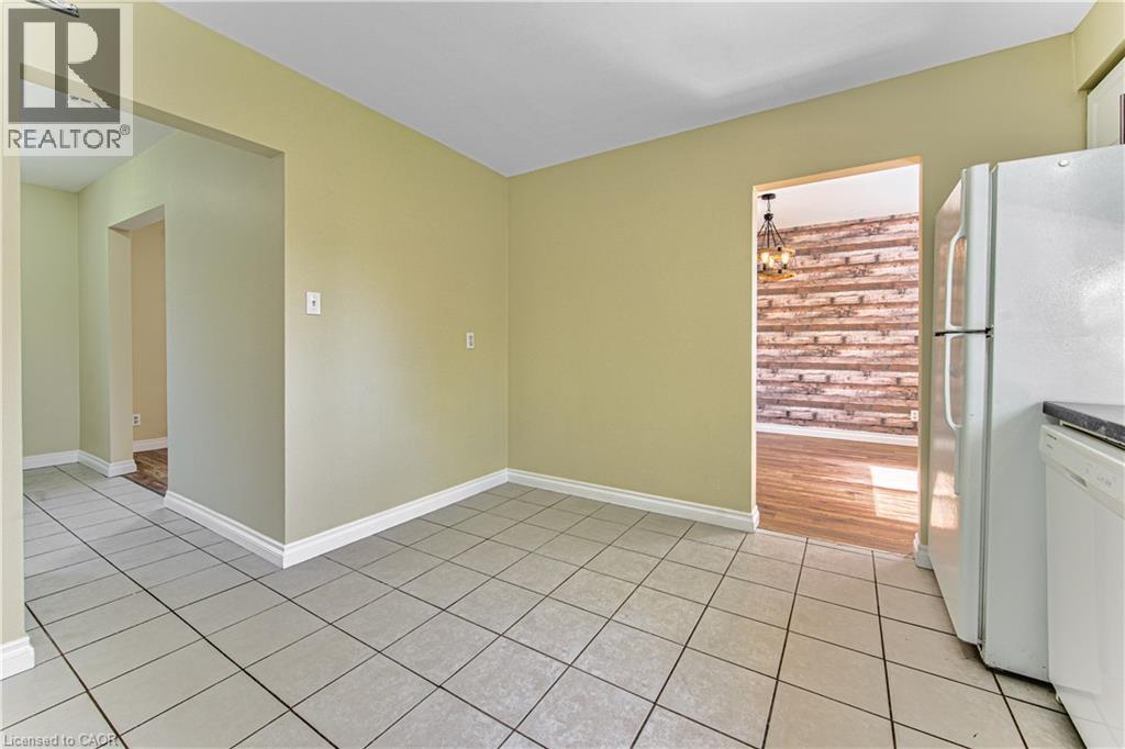 37 Gottscheer Court, Kitchener, Ontario  N2M 3L3 - Photo 18 - 40828878