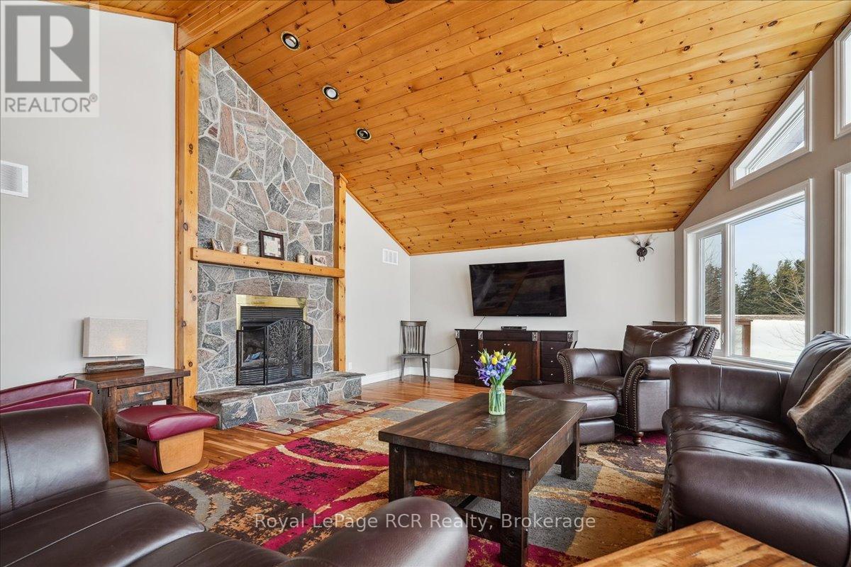 196313 Grey 7 Road, Grey Highlands, Ontario  N4L 1W7 - Photo 19 - X13119910