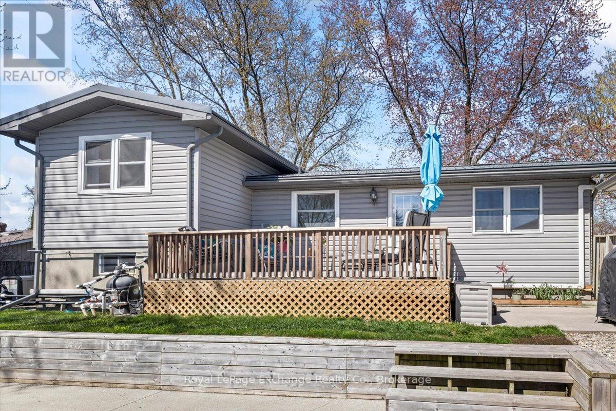 27 Inverlyn Crescent S, Kincardine, Ontario  N2Z 1L3 - Photo 21 - X13120424