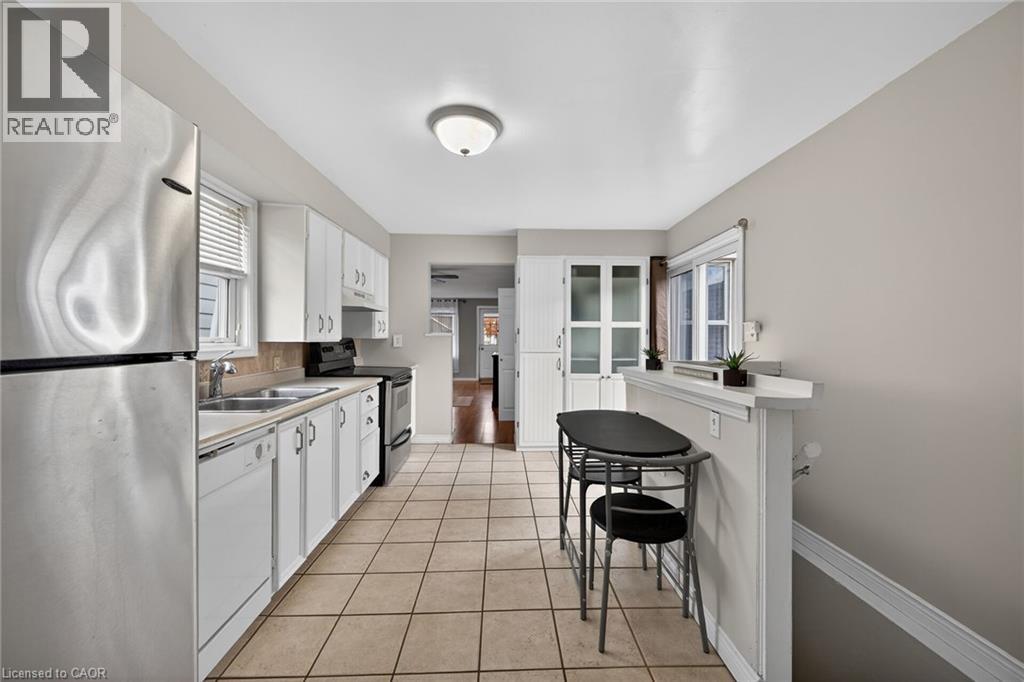 190 Campbell Avenue, Hamilton, Ontario  L8H 2G3 - Photo 14 - 40829779
