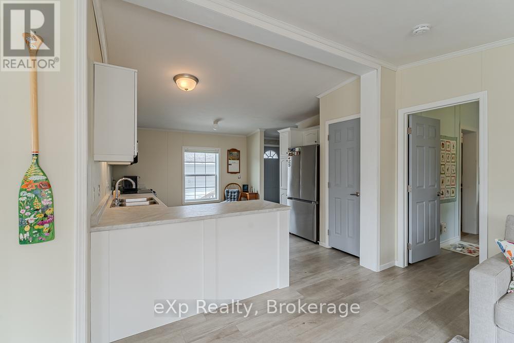 114 Rosewood Drive, Georgian Bluffs, Ontario  N4K 5N5 - Photo 21 - X13120626