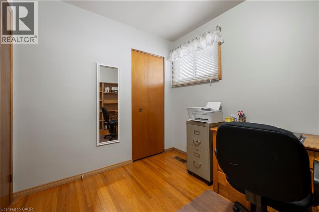 401 Mohawk Road W, Hamilton, Ontario  L9C 1W5 - Photo 19 - 40829600