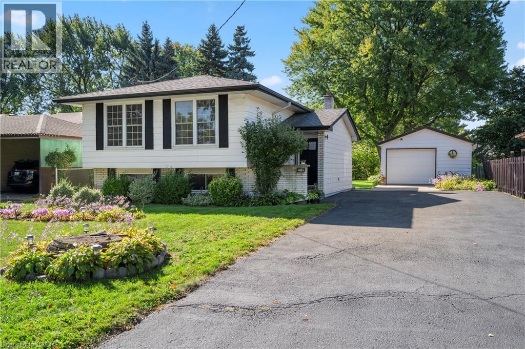 401 Mohawk Road W, Hamilton, Ontario  L9C 1W5 - Photo 2 - 40829600