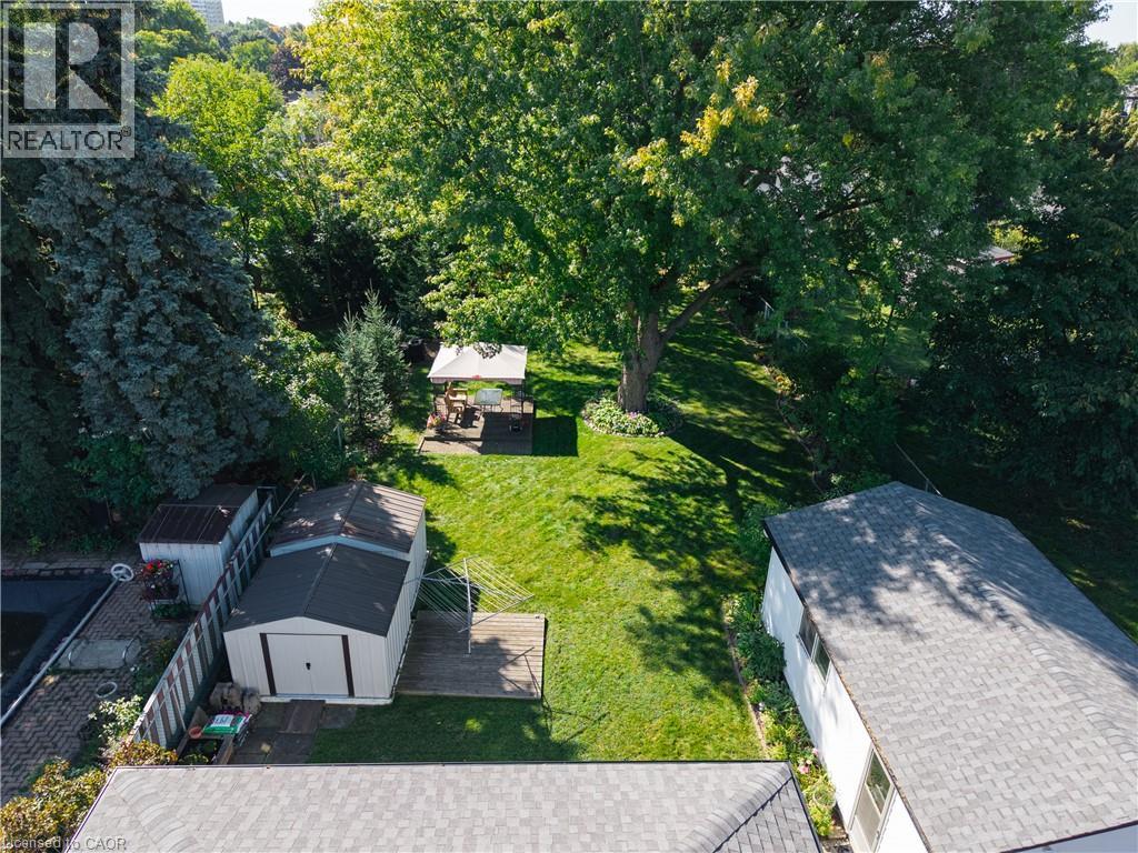 401 Mohawk Road W, Hamilton, Ontario  L9C 1W5 - Photo 3 - 40829600