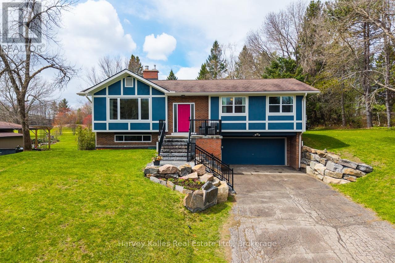 14 Curling Road, Bracebridge, Ontario  P1L 1M6 - Photo 2 - X13121496