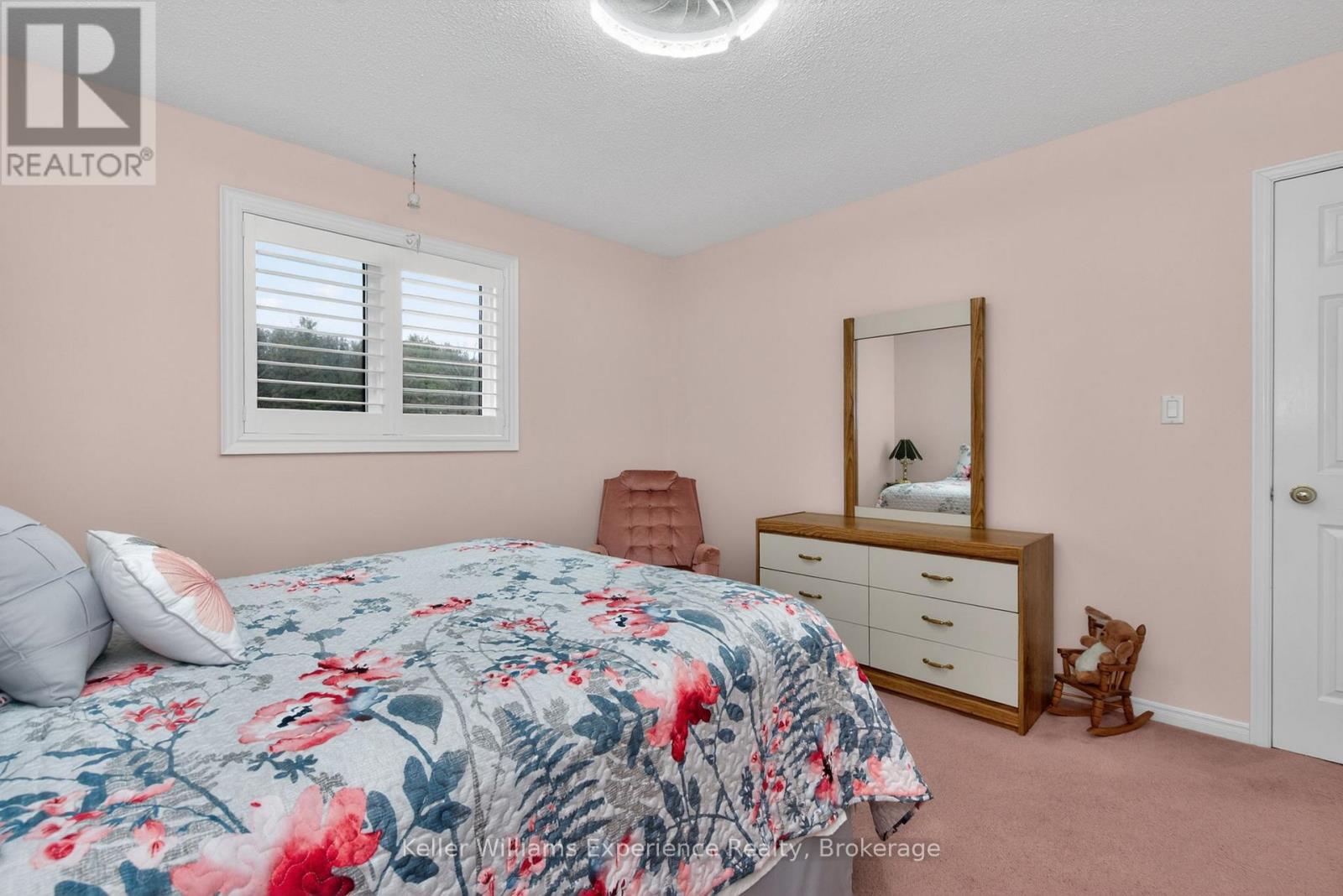 27 Rosewood Avenue, Springwater, Ontario  L0L 1X0 - Photo 19 - S13121912