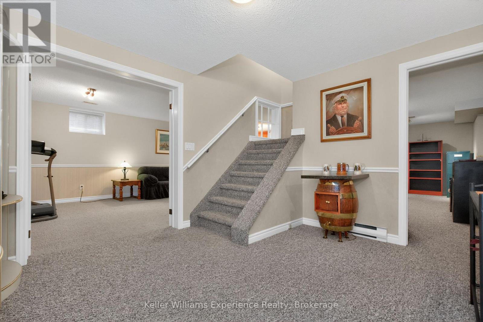 27 Rosewood Avenue, Springwater, Ontario  L0L 1X0 - Photo 23 - S13121912