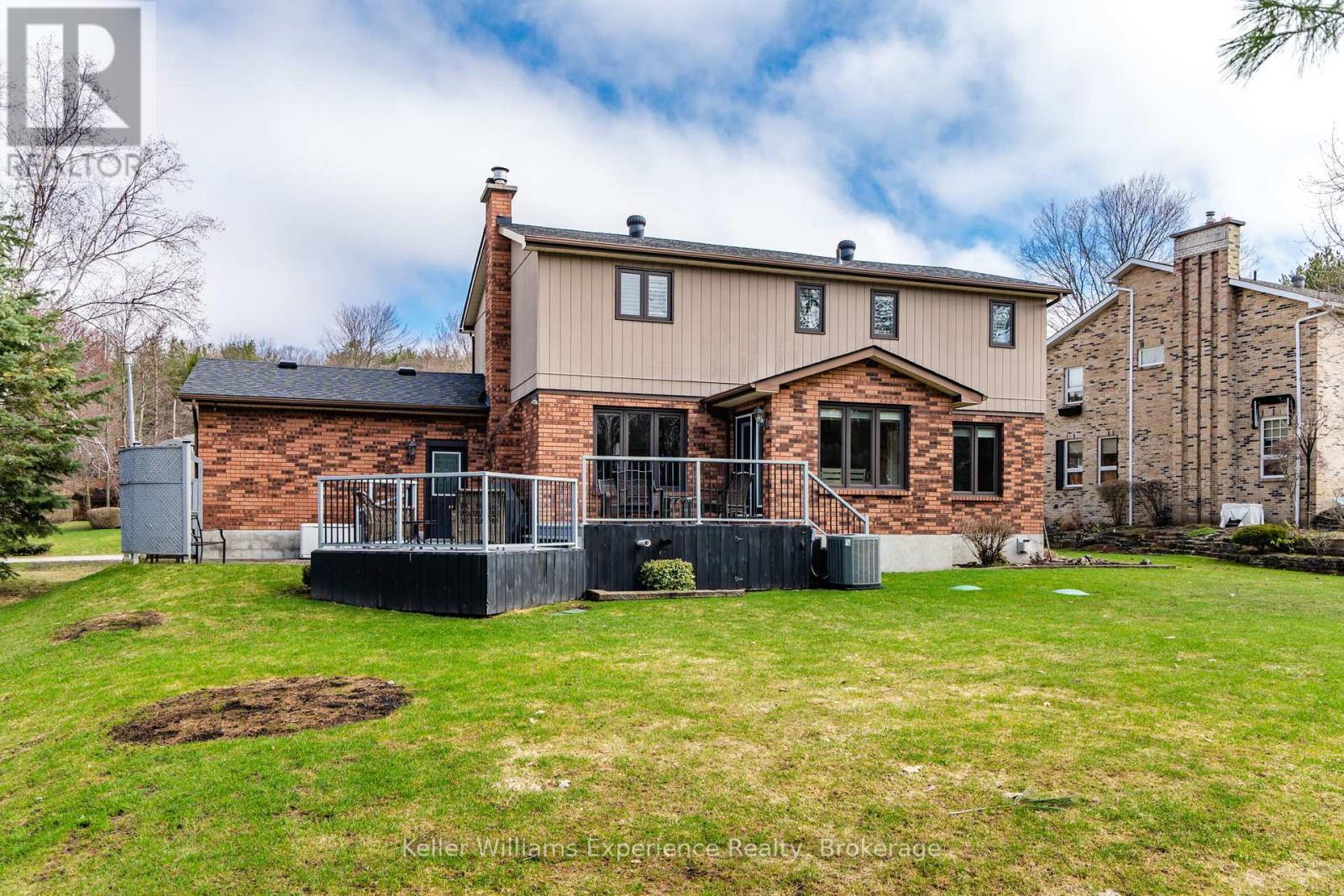 27 Rosewood Avenue, Springwater, Ontario  L0L 1X0 - Photo 36 - S13121912