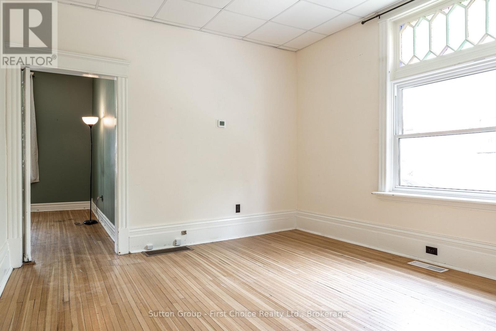 196 Albert Street, Stratford, Ontario  N5A 3K6 - Photo 15 - X13121640