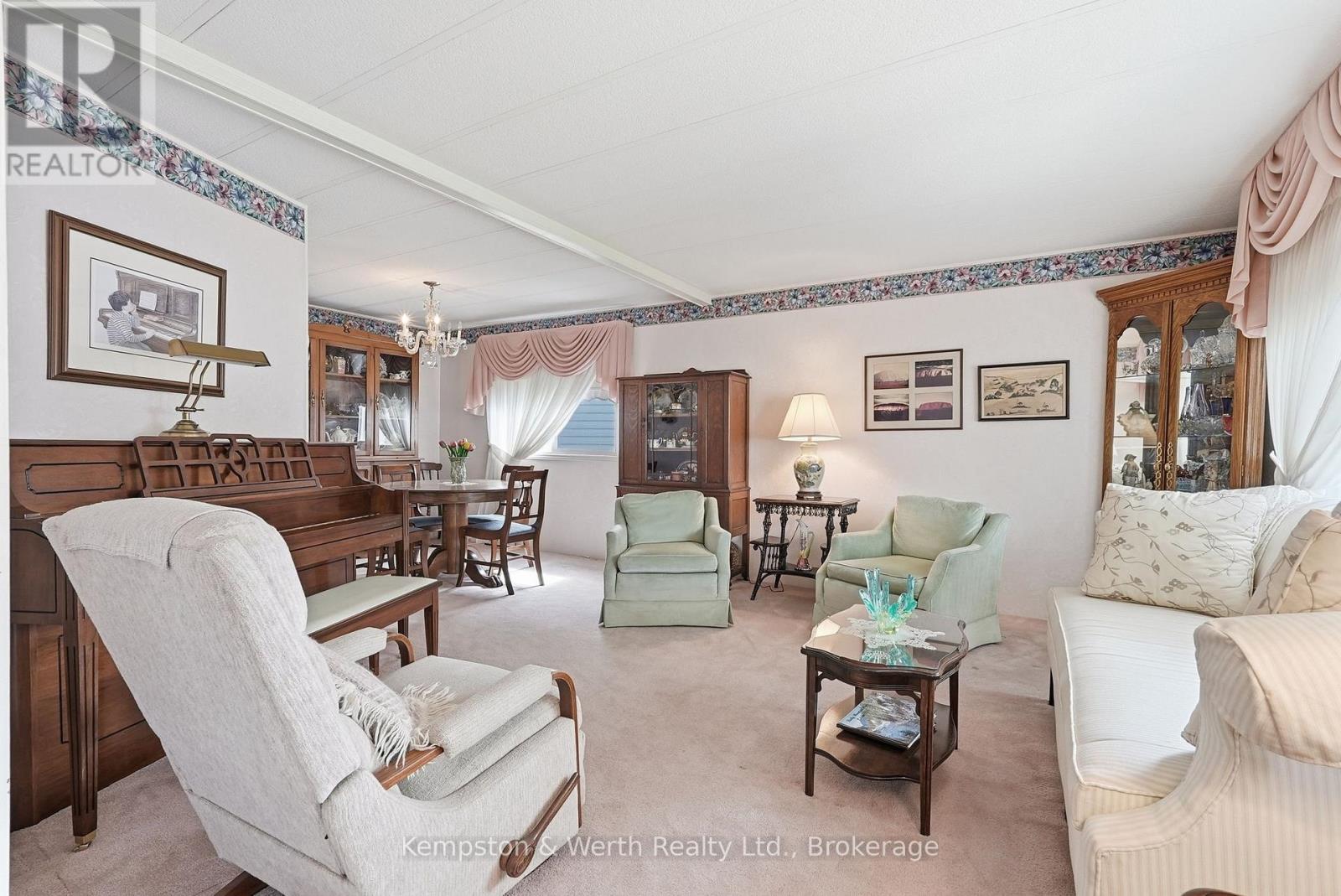33 Fairview Crescent, North Perth, Ontario  N4W 3G8 - Photo 6 - X13121658