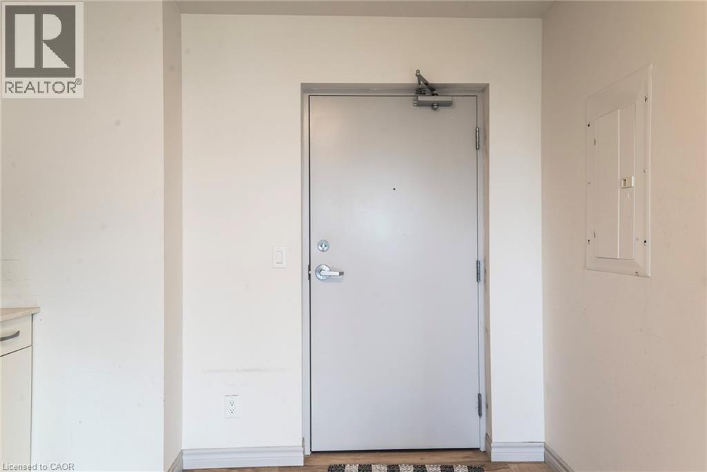 269 Sunview Street Unit# 606, Waterloo, Ontario  N2L 3V8 - Photo 9 - 40828440