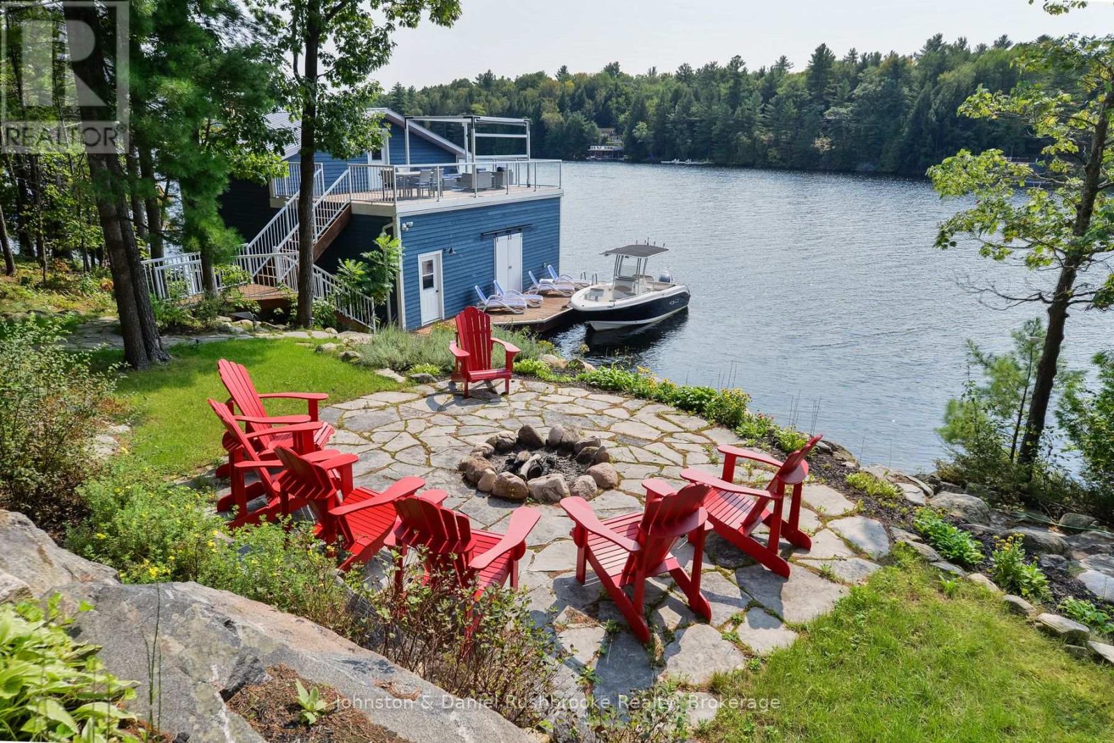 27 Island 35lm (Miller Island), Gravenhurst, Ontario  P1P 1R2 - Photo 2 - X13122580
