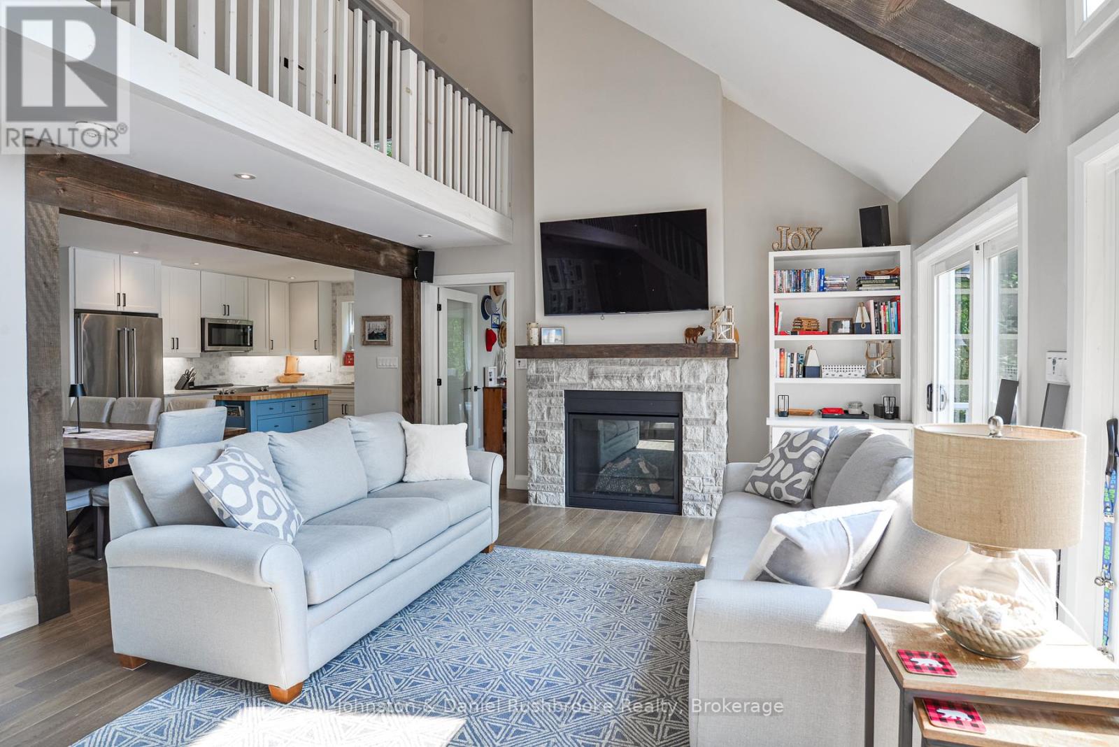27 Island 35lm (Miller Island), Gravenhurst, Ontario  P1P 1R2 - Photo 6 - X13122580