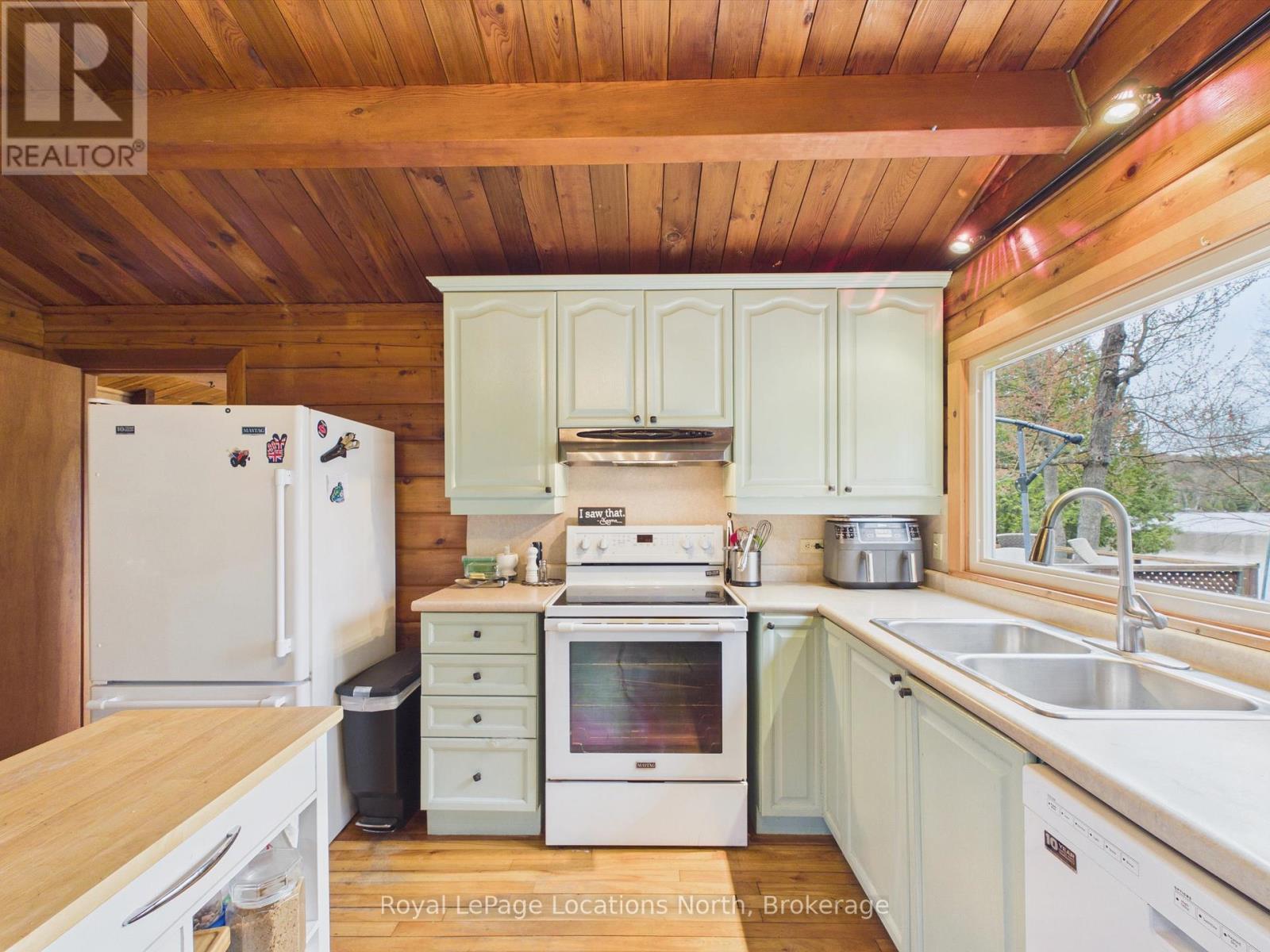 1027 Scott Lane, Lake Of Bays, Ontario  P1H 2J6 - Photo 11 - X13122634